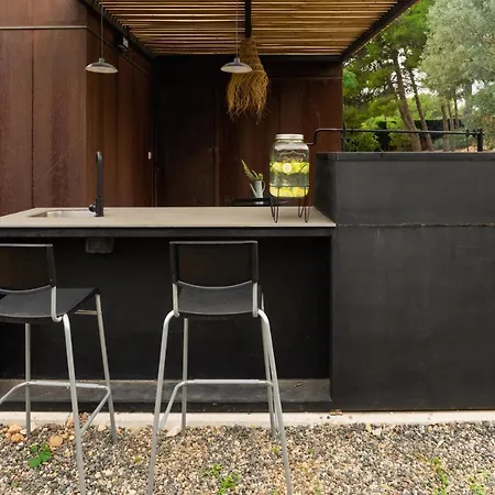 Menta House Preciosa Eco-casa Con Gran Jardin Y Barbacoa بيت للعطل Alcover
